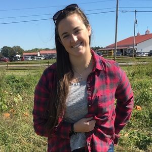 Meet your Posher, Nicole